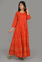 Kaajh Women's Red Gold Printed Kurta | Grocsy