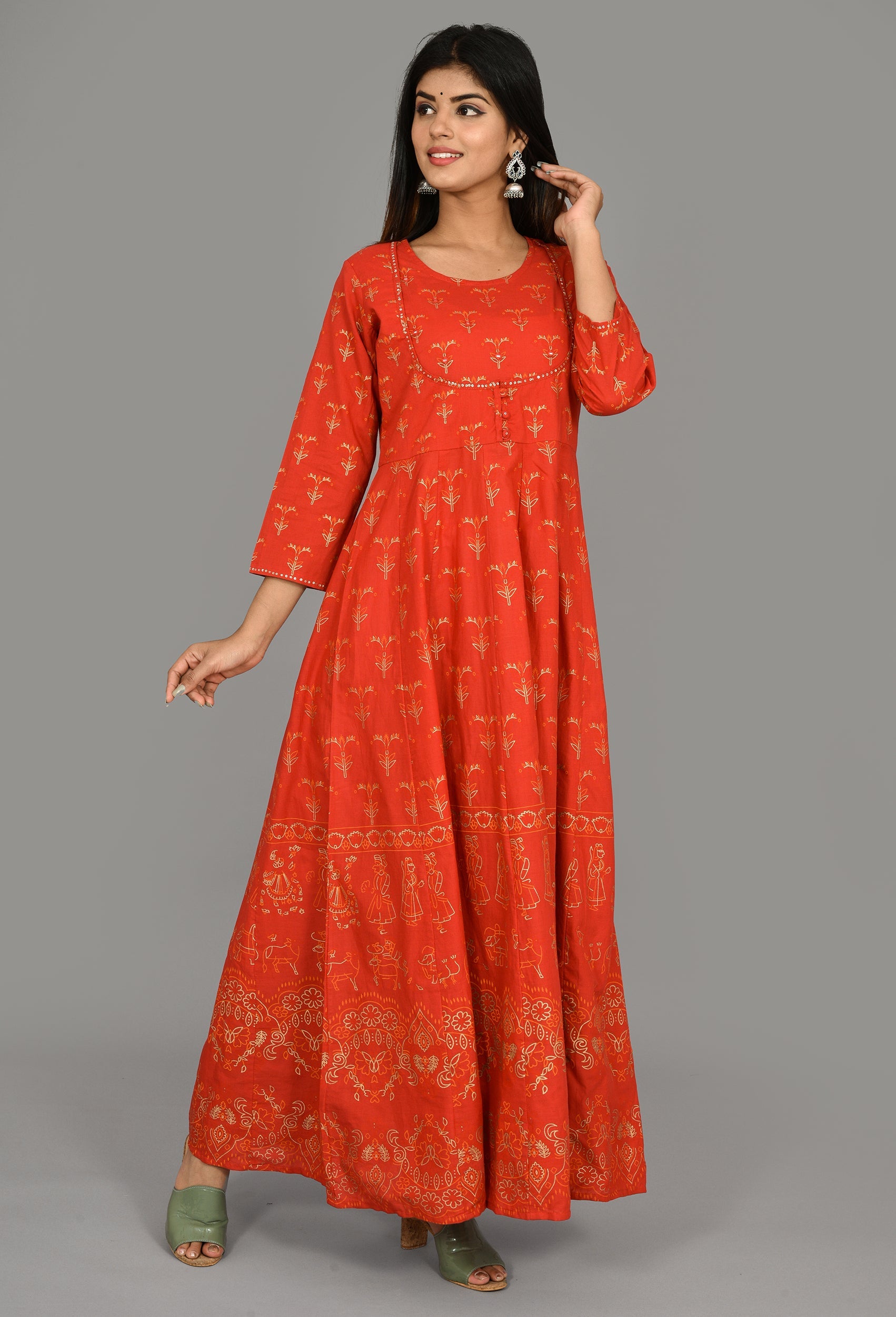 Kaajh Women's Red Gold Printed Kurta | Grocsy