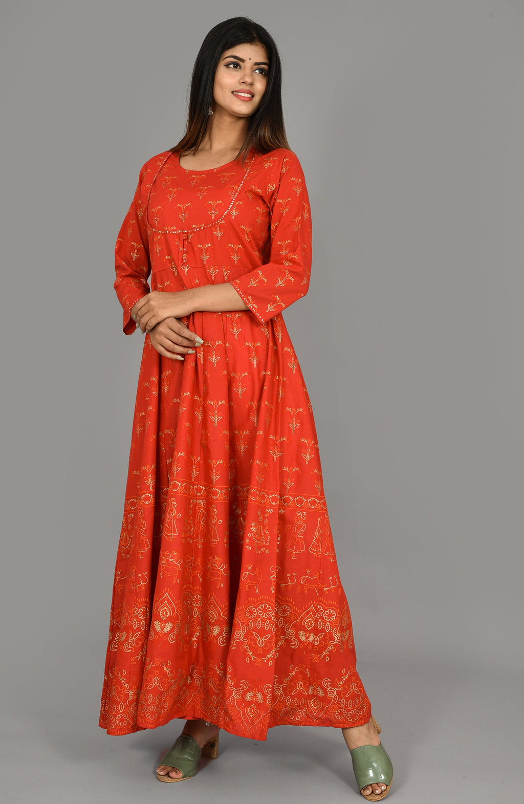 Kaajh Women's Red Gold Printed Kurta | Grocsy