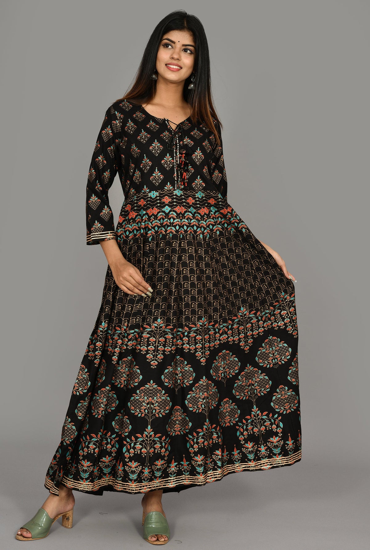 Kaajh Women's Black Gold Print Anarkali kurta | Grocsy