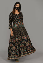 Kaajh Women's Black Gold Print Anarkali kurta | Grocsy