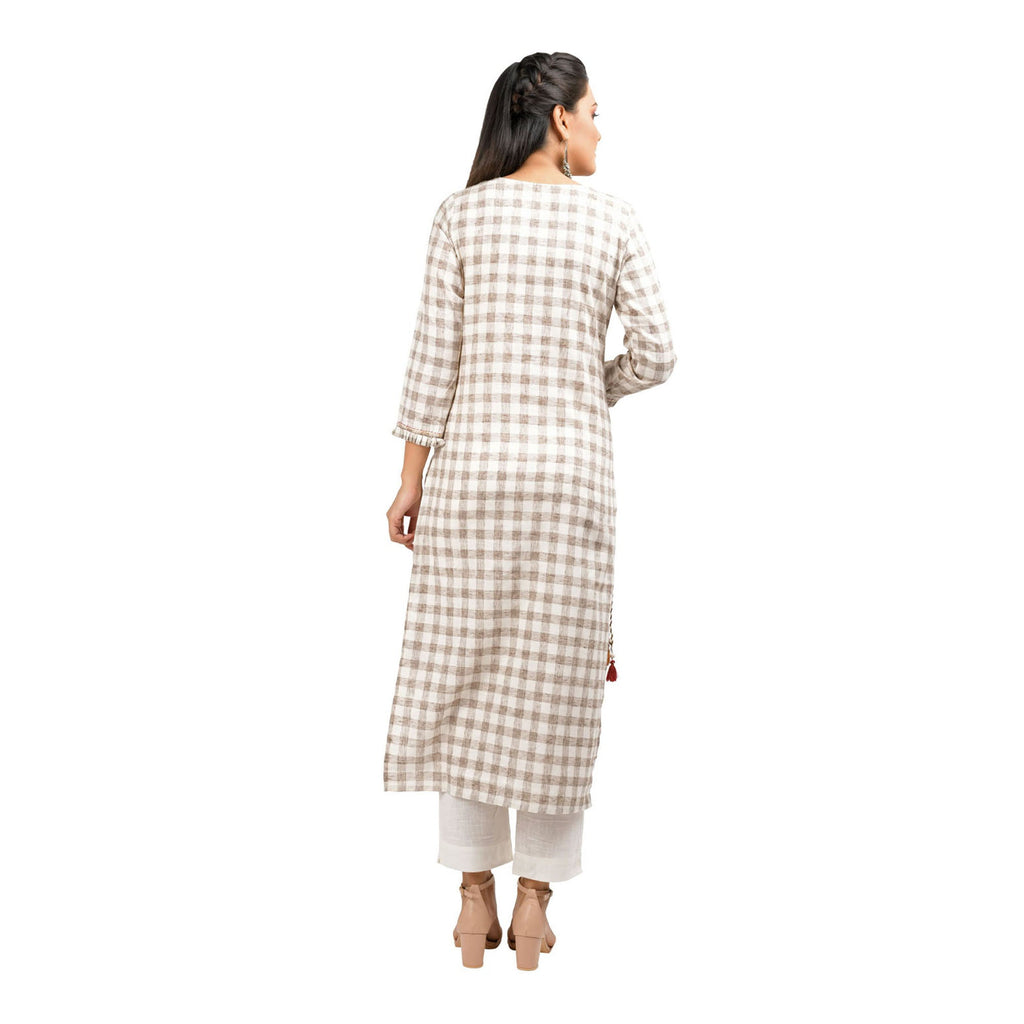 Kaajh Women's Off White Thread Embroidery Kurta | Grocsy