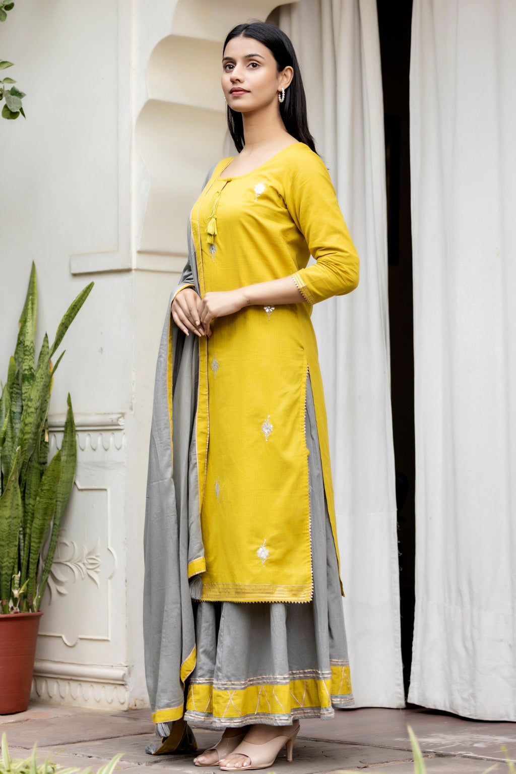 Kaajh Women's Lemon Grey Print Suit Set | Grocsy