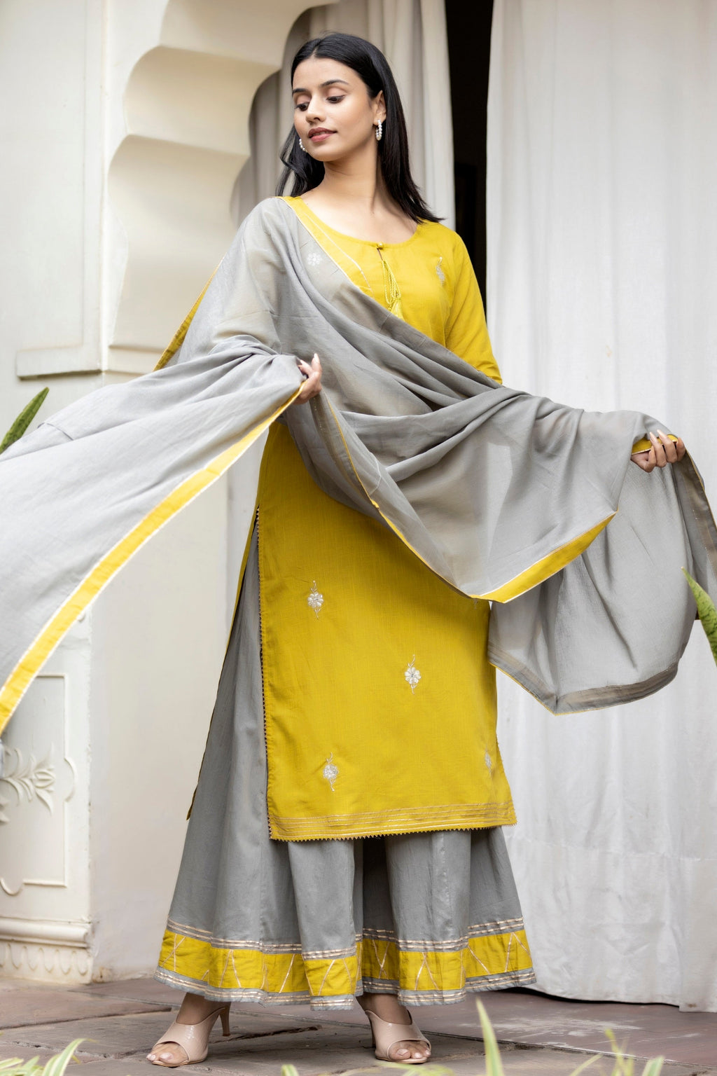 Kaajh Women's Lemon Grey Print Suit Set | Grocsy