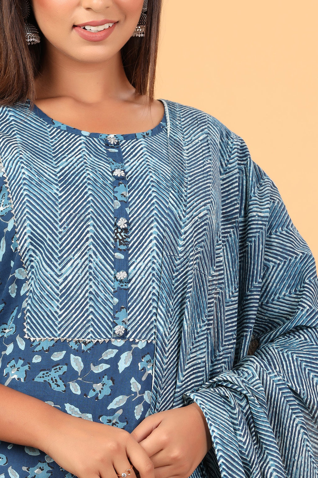 Kaajh Women's Blue Floral Print Suit Set | Grocsy