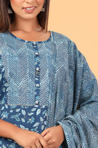 Kaajh Women's Blue Floral Print Suit Set | Grocsy