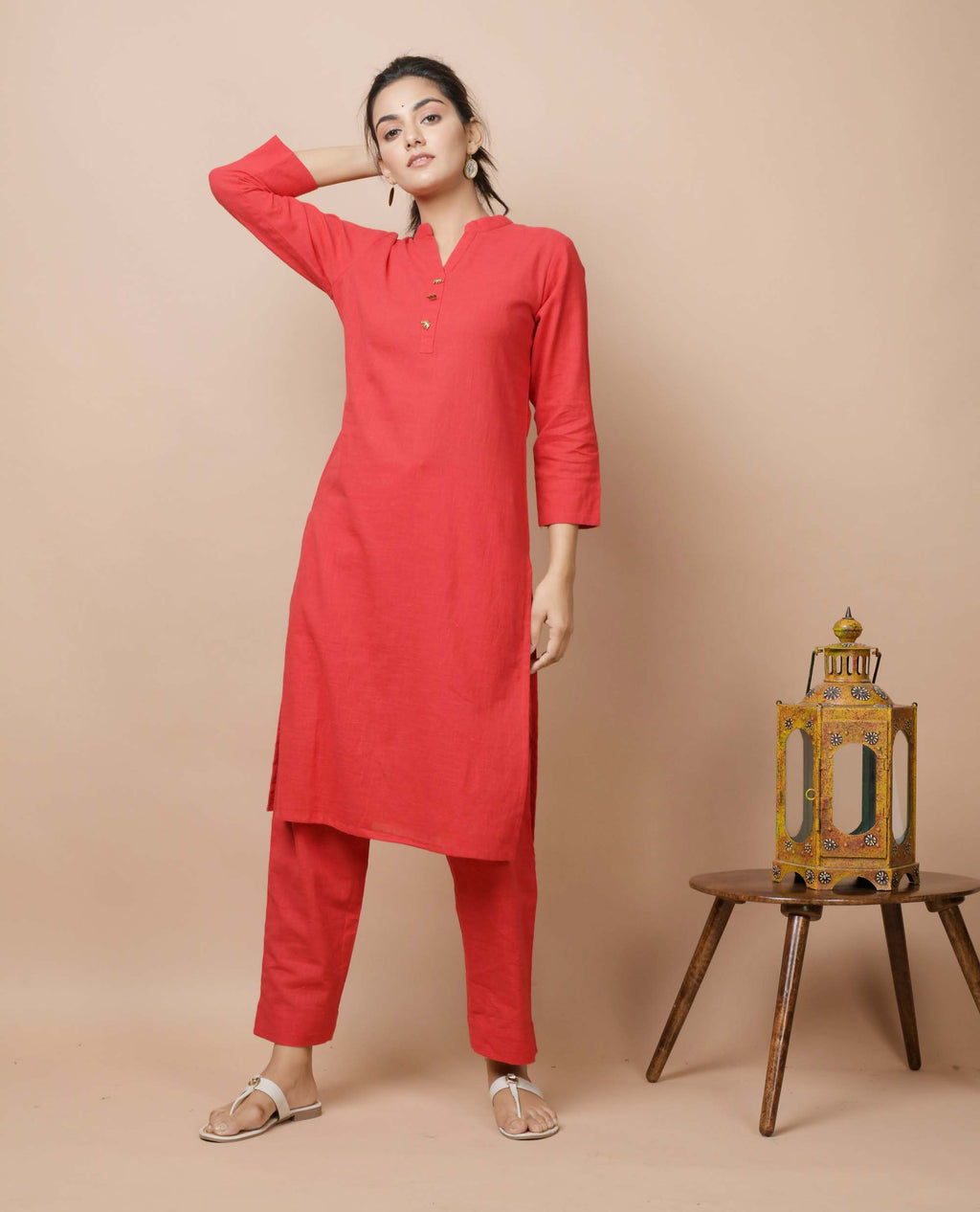 Kaajh Women's Red Solid Cotton Kurta Pant Set | Grocsy