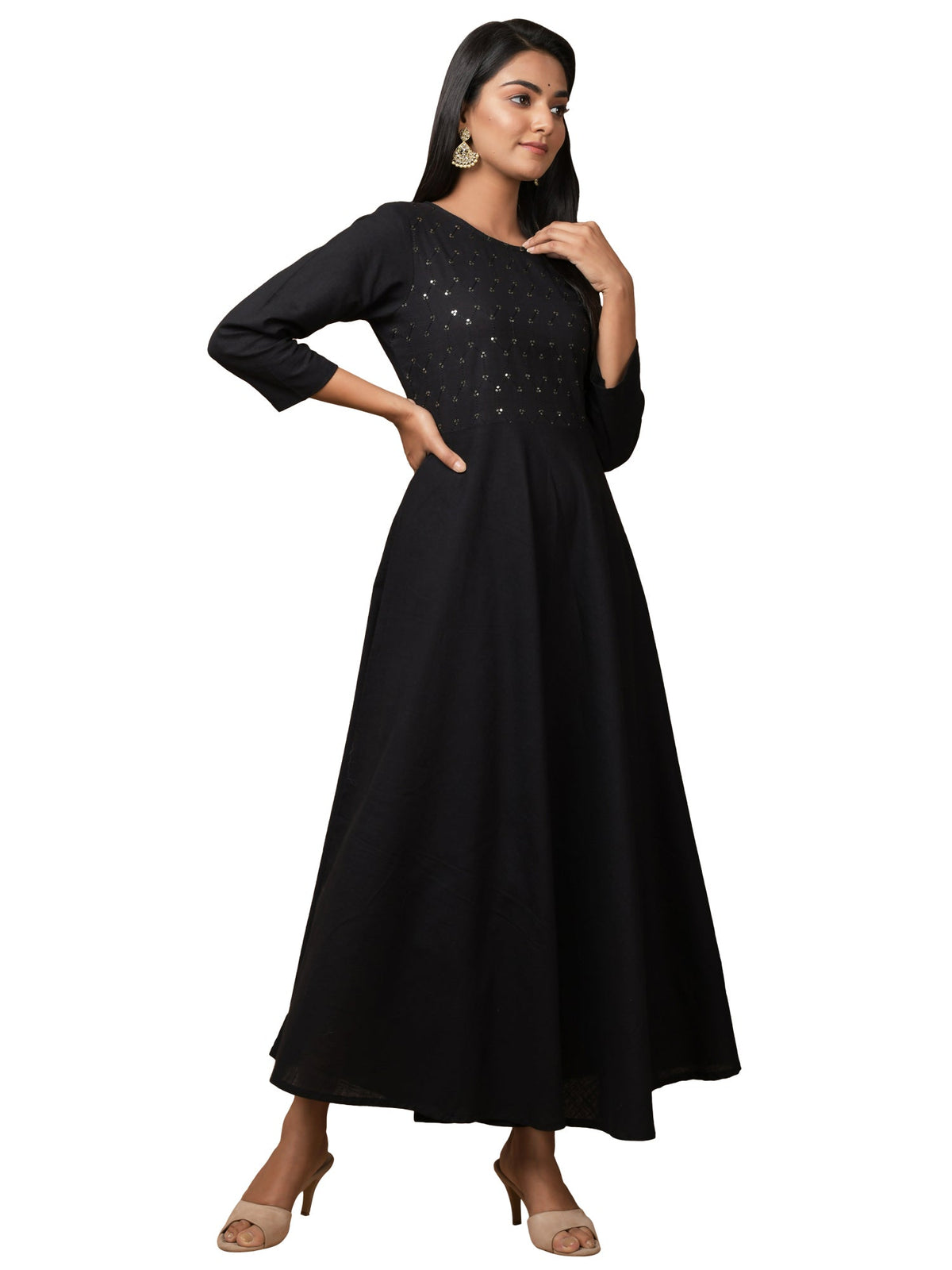 Kaajh Women's Black Solid Sequin Anarkali Kurta | Grocsy