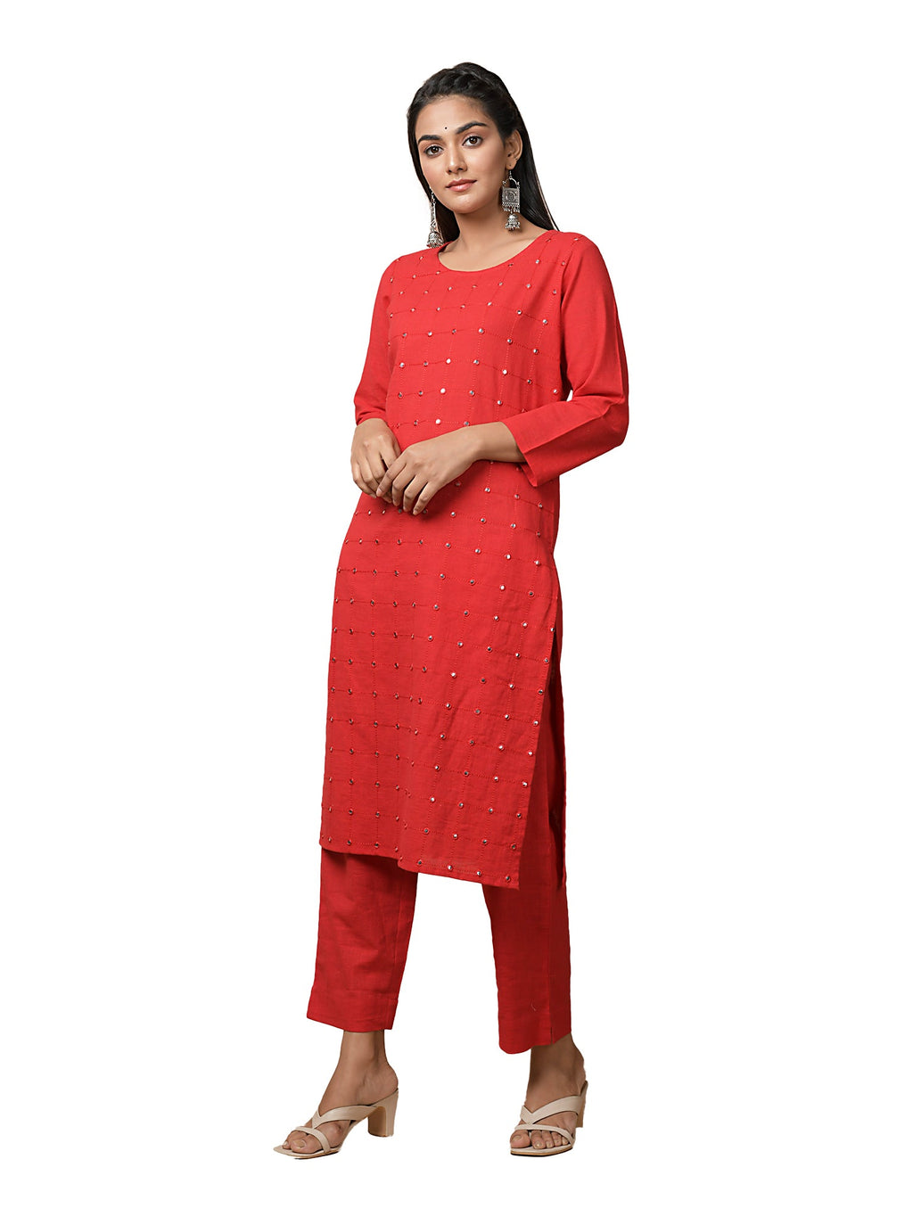 Kaajh Women's Red Solid Mirror Embellishment Kurta | Grocsy
