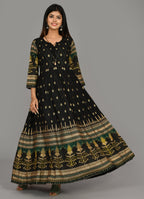 Kaajh Women's Black Green Gold Printed Ethnic Kurta | Grocsy