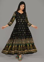 Kaajh Women's Black Green Gold Printed Ethnic Kurta | Grocsy