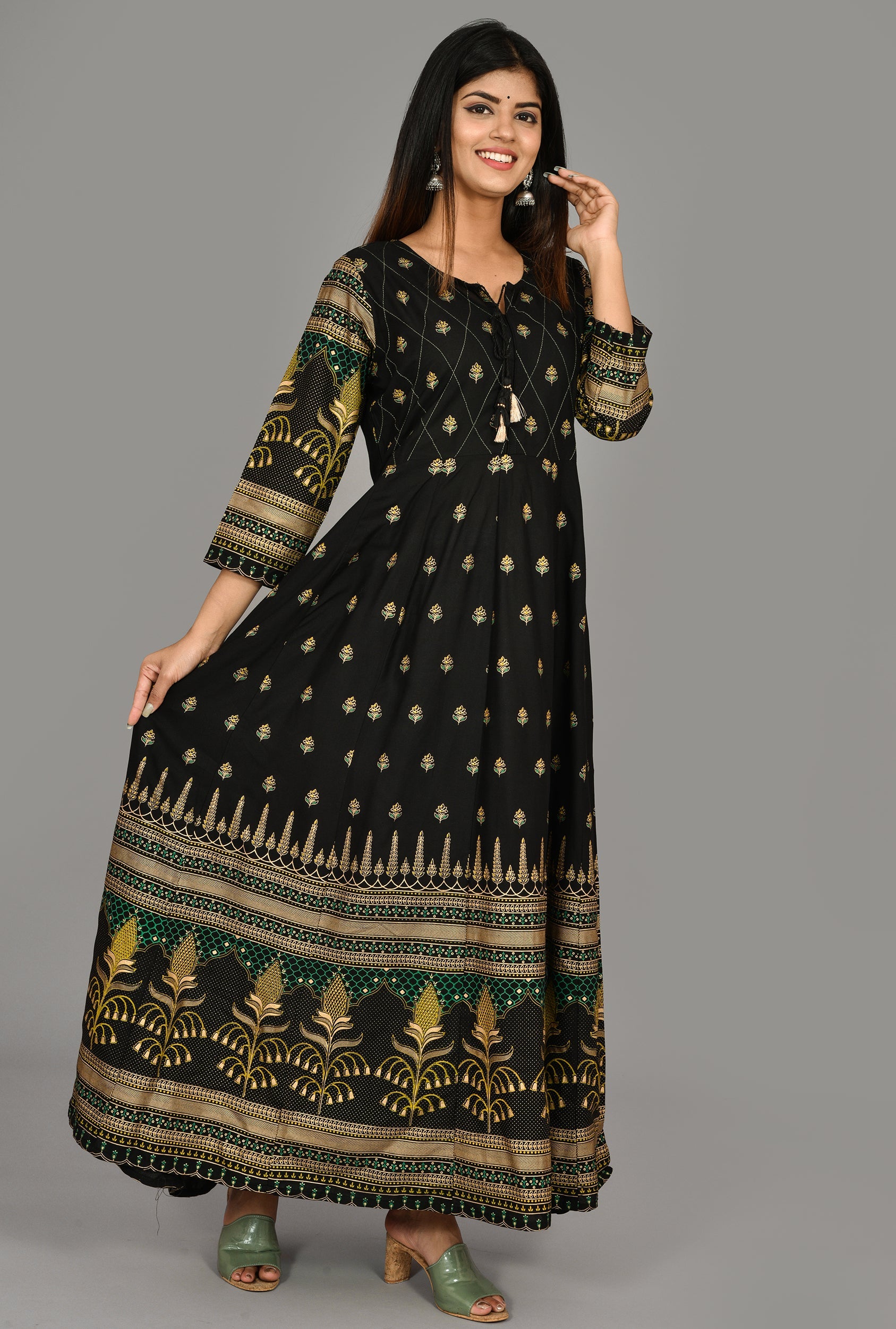 Kaajh Women's Black Green Gold Printed Ethnic Kurta | Grocsy