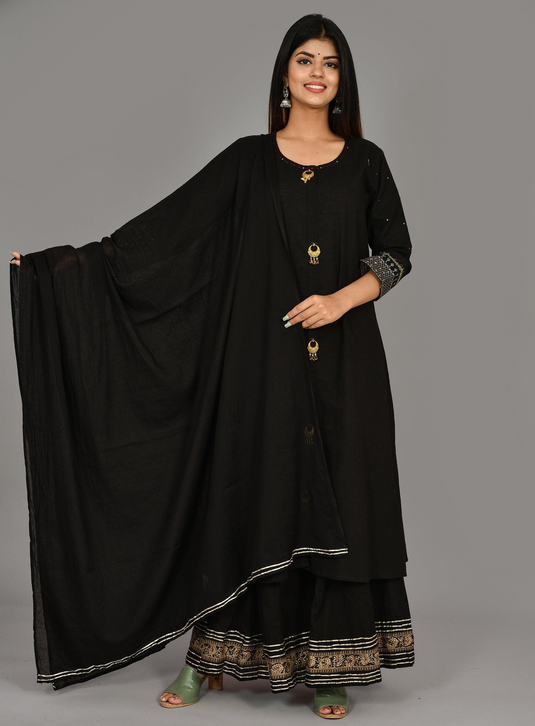 Kaajh Women's Black Metal Embellishment Printed Suit Set | Grocsy