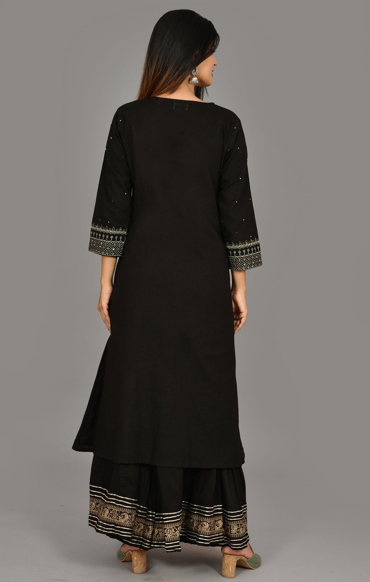 Kaajh Women's Black Metal Embellishment Printed Suit Set | Grocsy
