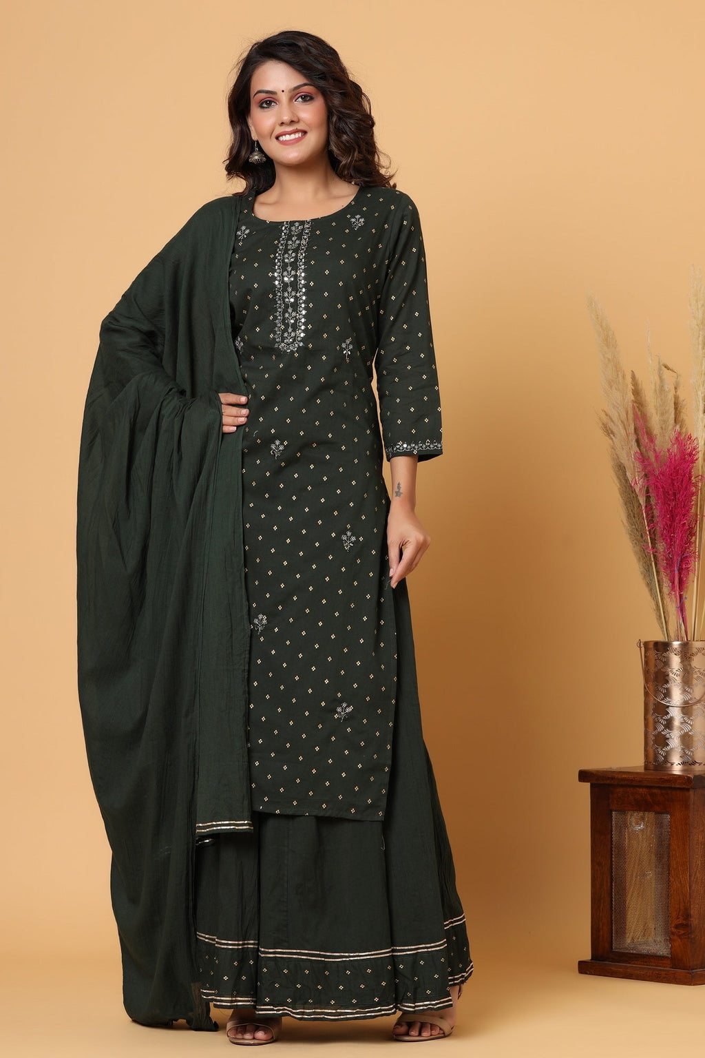 Kaajh Women's Green Gold Print Suit Set | Grocsy