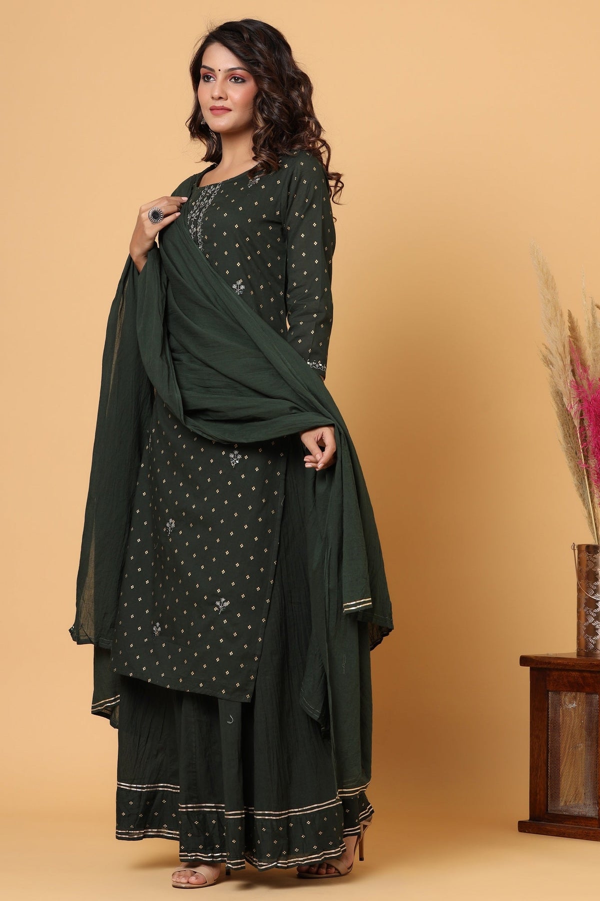 Kaajh Women's Green Gold Print Suit Set | Grocsy