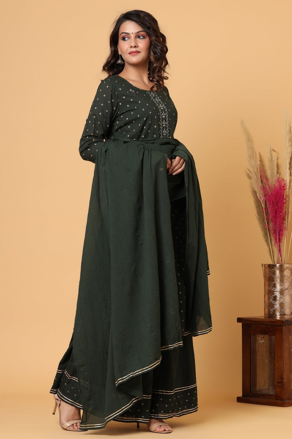 Kaajh Women's Green Gold Print Suit Set | Grocsy