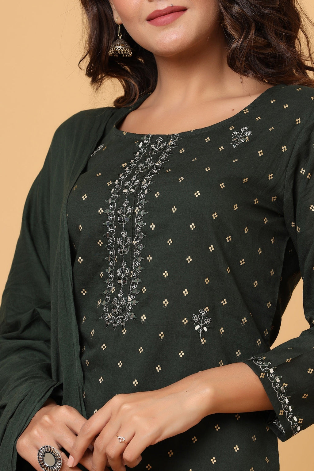 Kaajh Women's Green Gold Print Suit Set | Grocsy