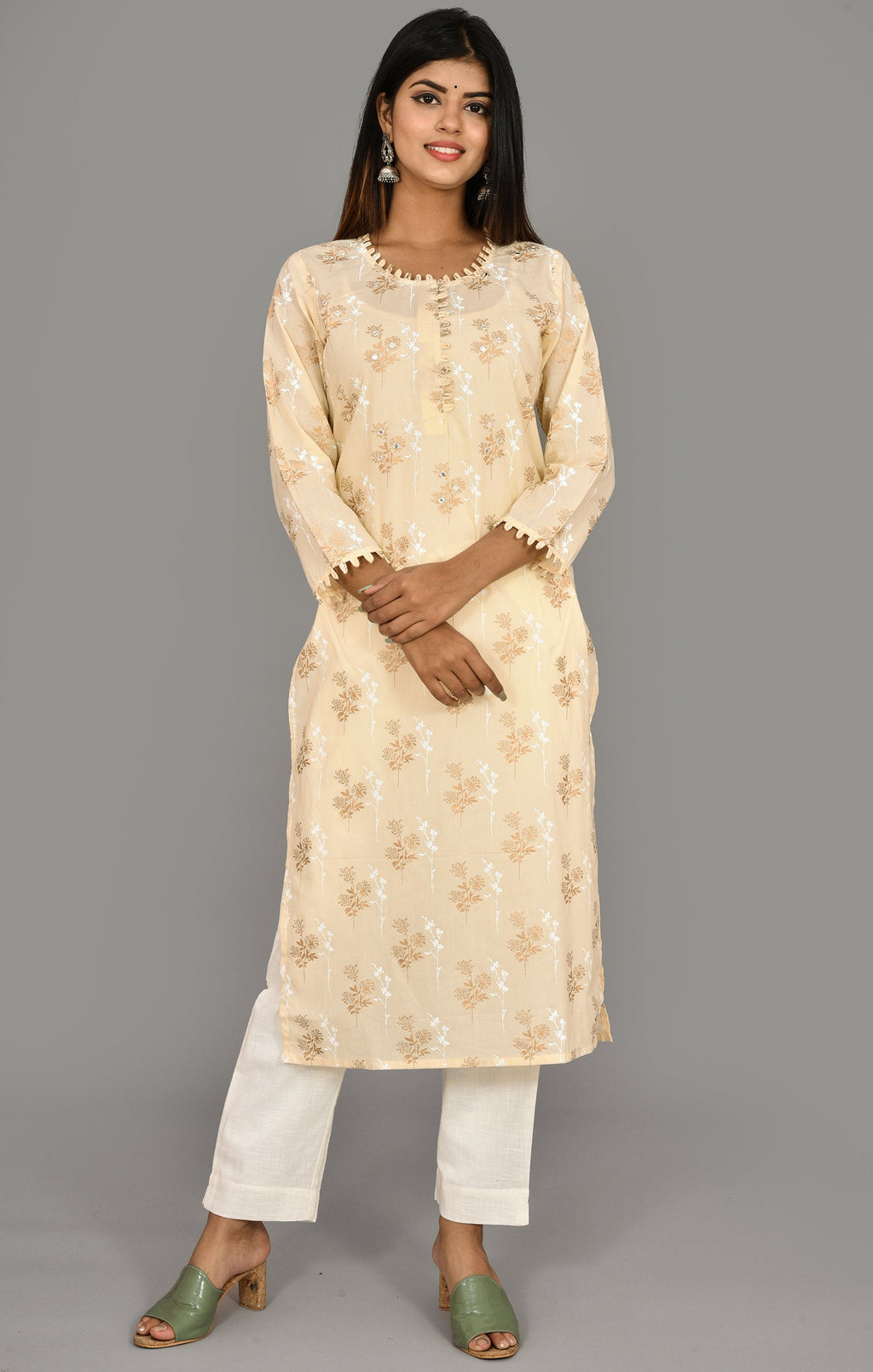 Kaajh Women's Off White Cotton Kurta Pant Set | Grocsy