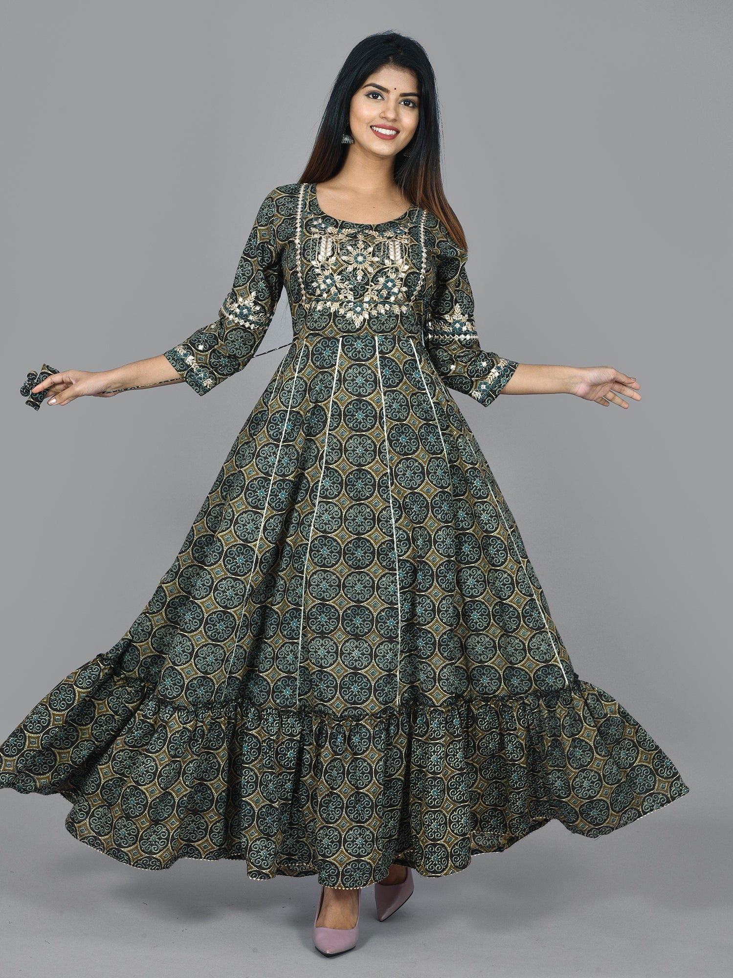 Kaajh Green Mirror Embroidery Anarkali Kurta For Women | Grocsy