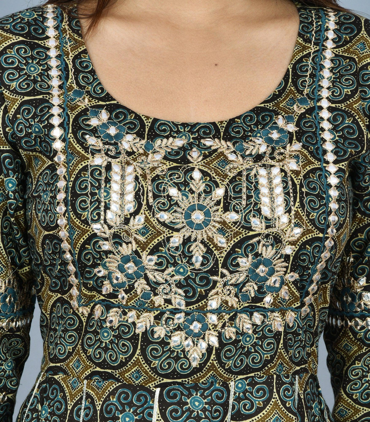 Kaajh Green Mirror Embroidery Anarkali Kurta For Women | Grocsy