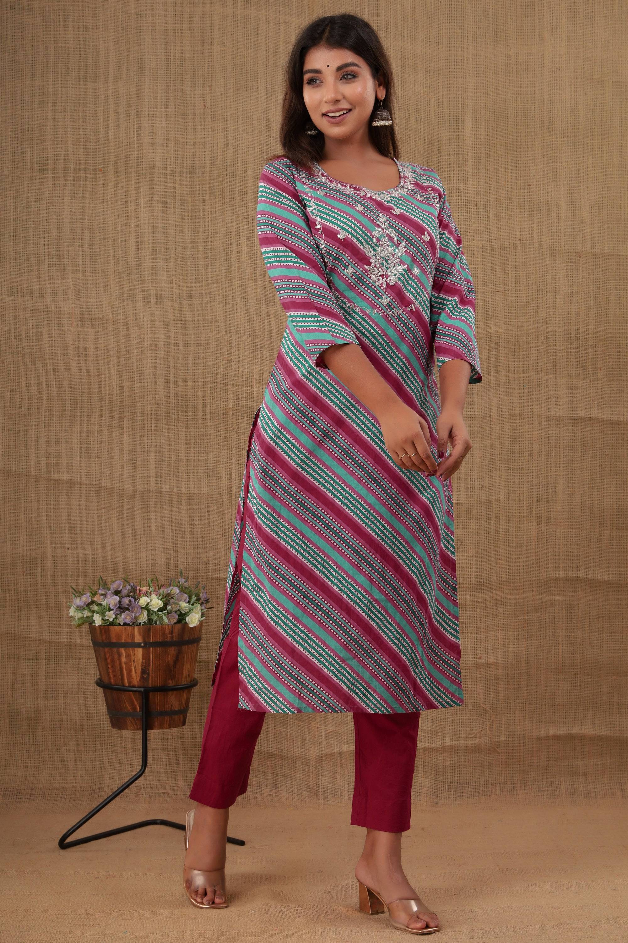Kaajh Women's Maroon Lahariya Cotton Kurta Pant Set | Grocsy
