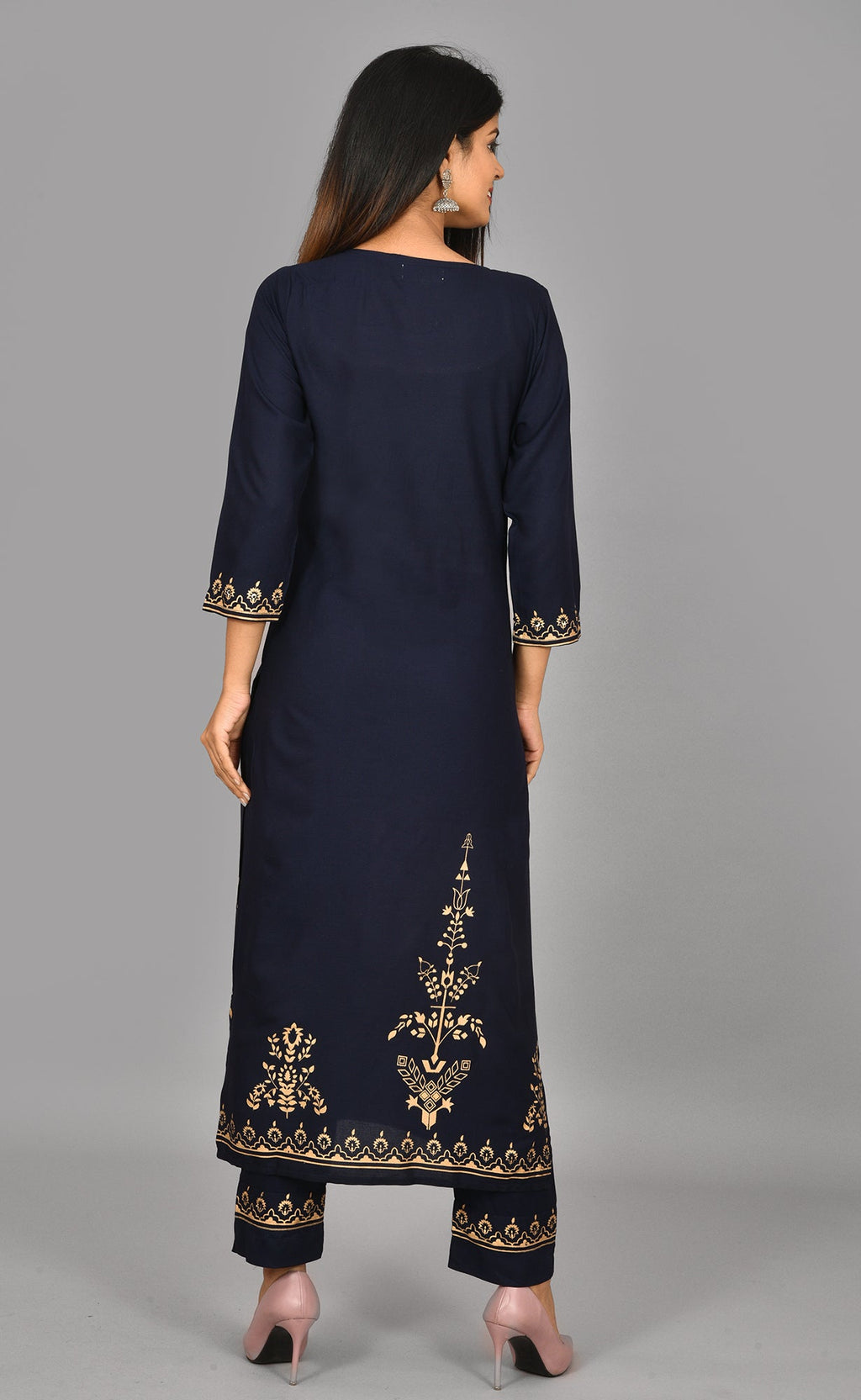 Kaajh Blue Gold Printed Kurta Pant Set For Women | Grocsy