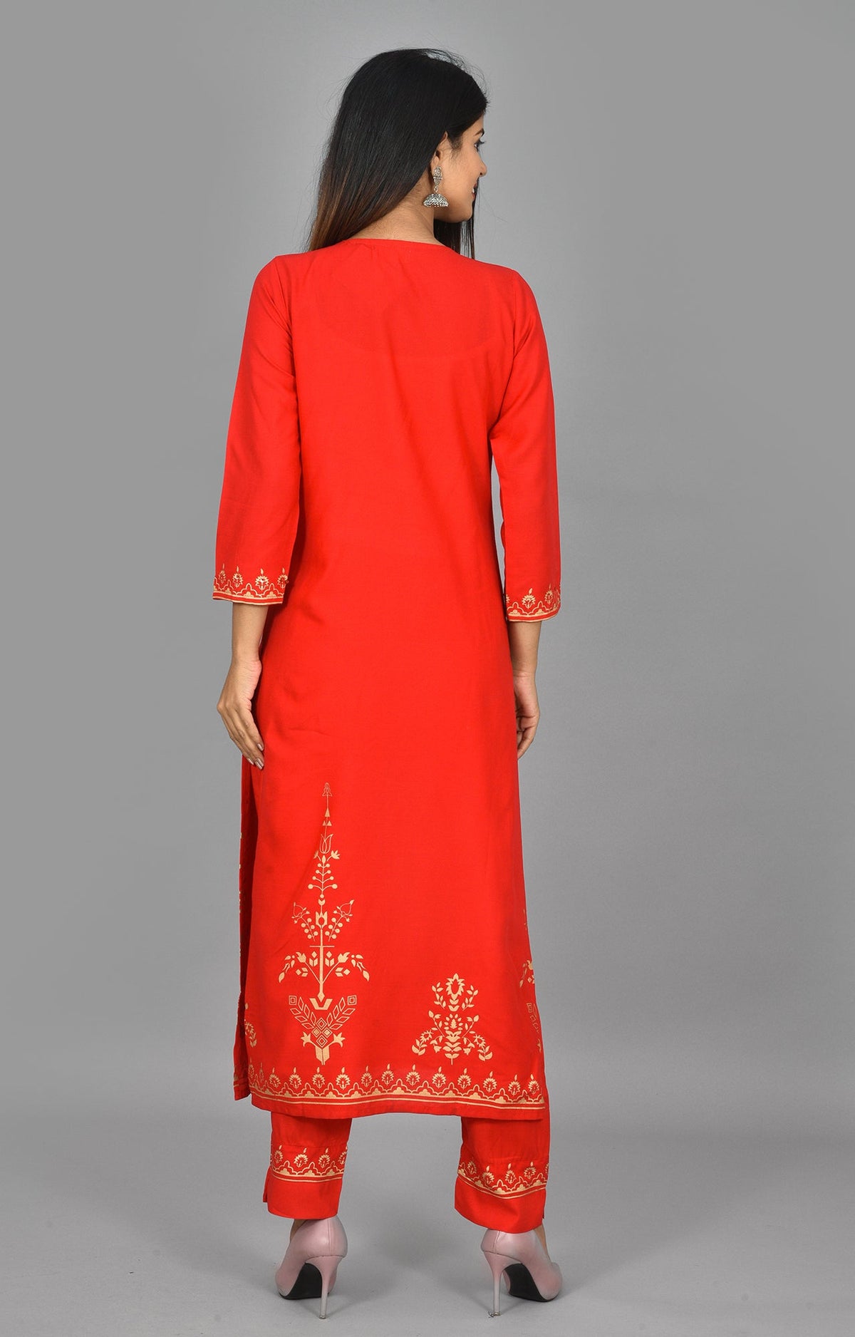 Kaajh Women's Red Gold Printed Kurta Pant Set | Grocsy