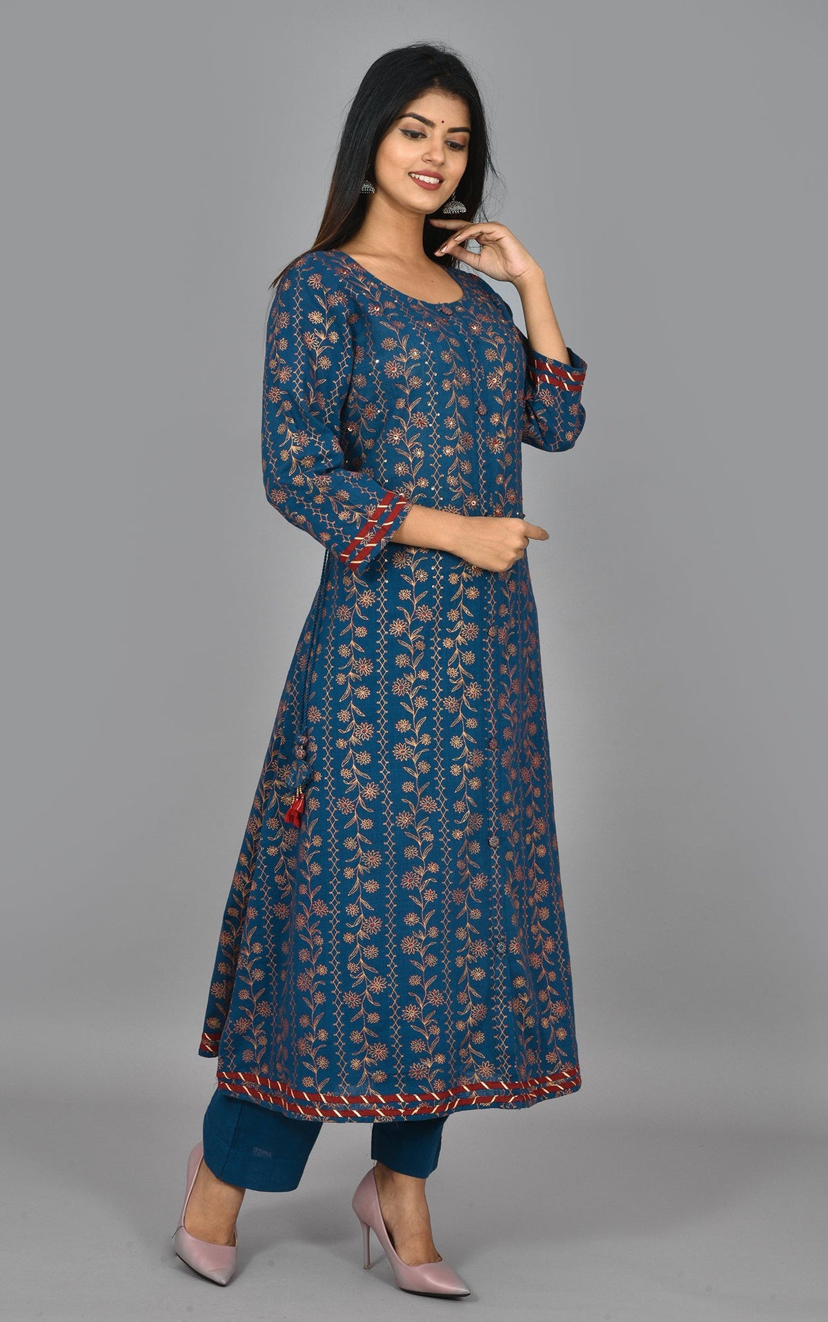 Kaajh Women's Blue Gold Print Long Kurta Pant Set | Grocsy