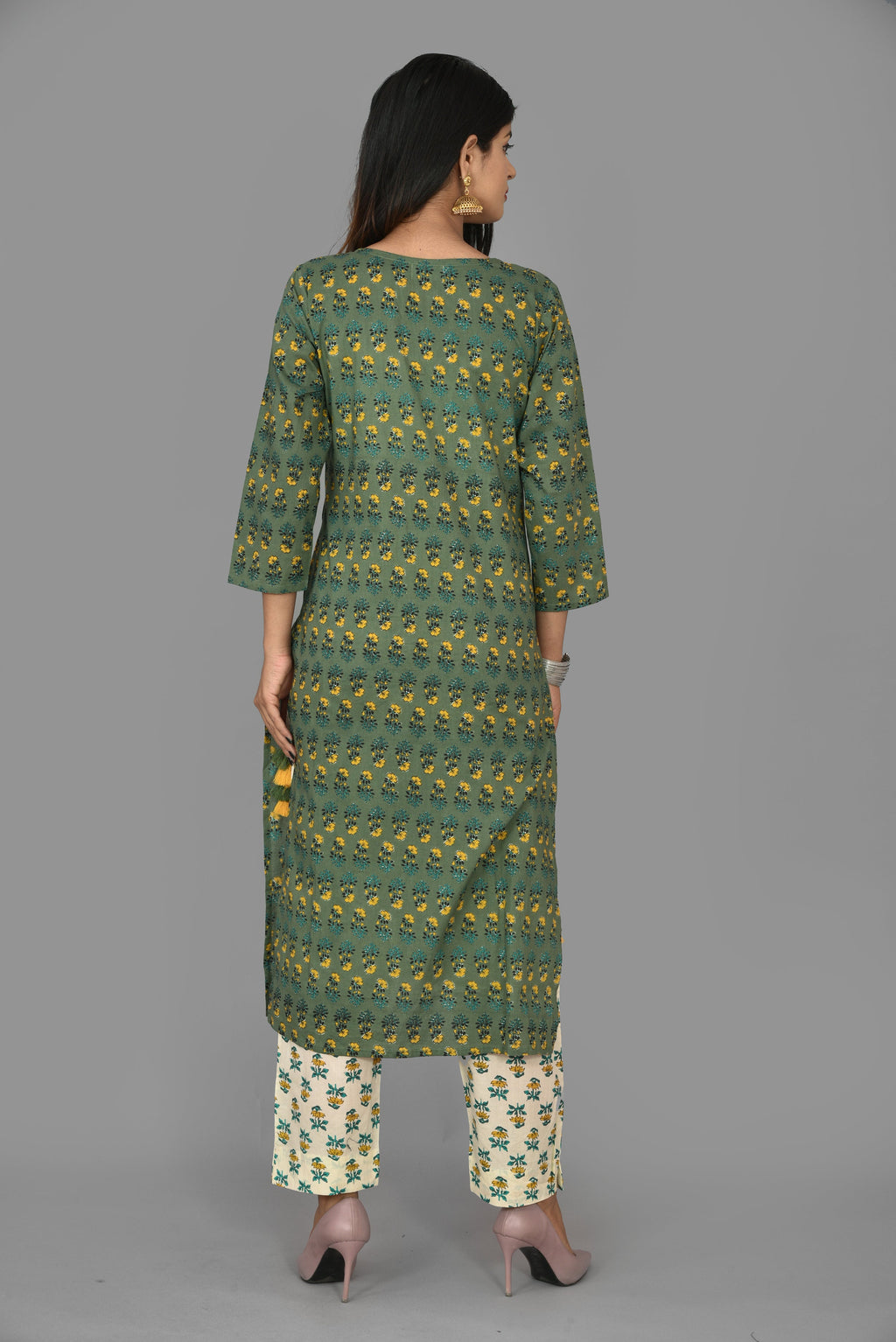 Kaajh Green Floral Print Cotton Suit Set For Women | Grocsy