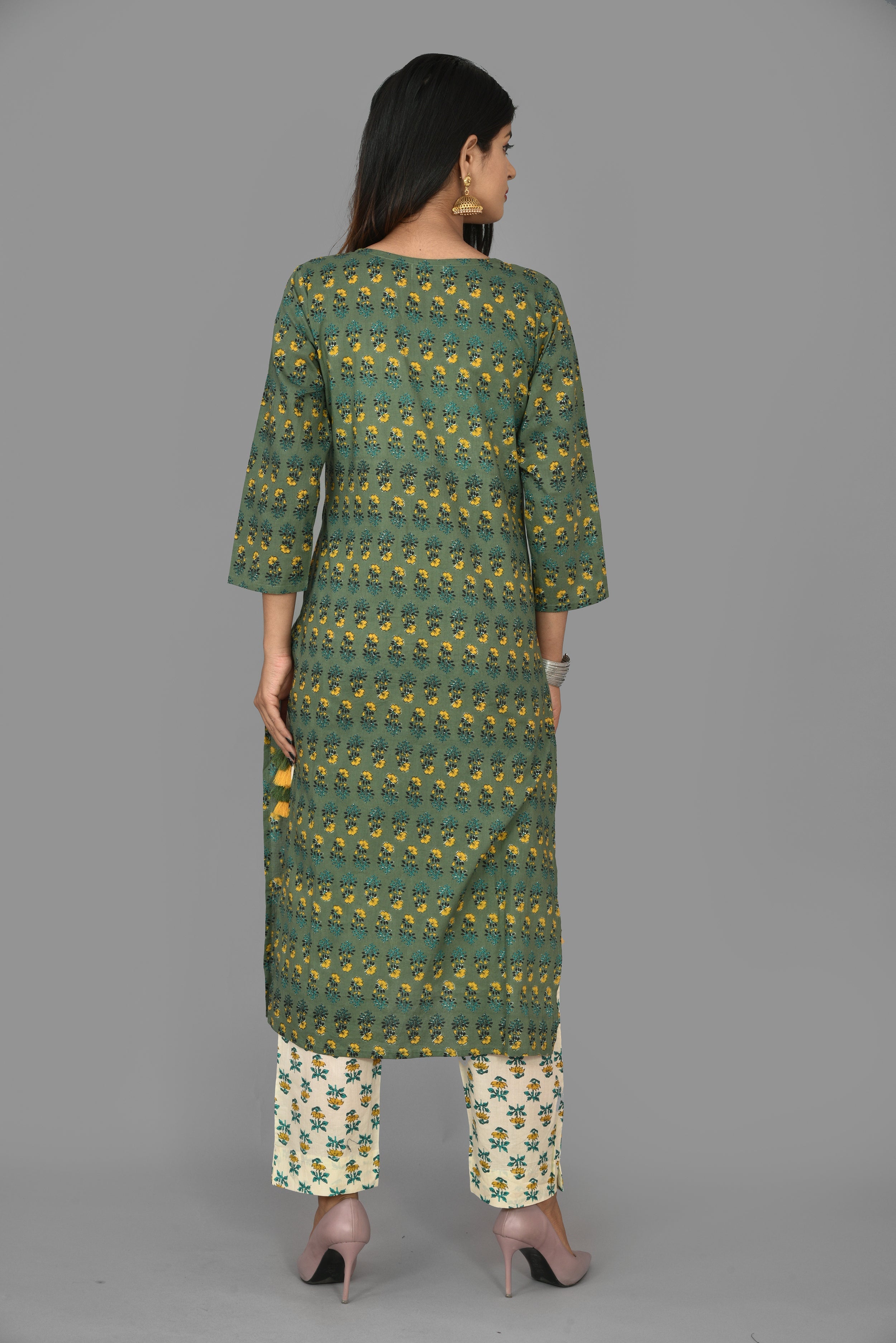Kaajh Green Floral Print Cotton Suit Set For Women | Grocsy