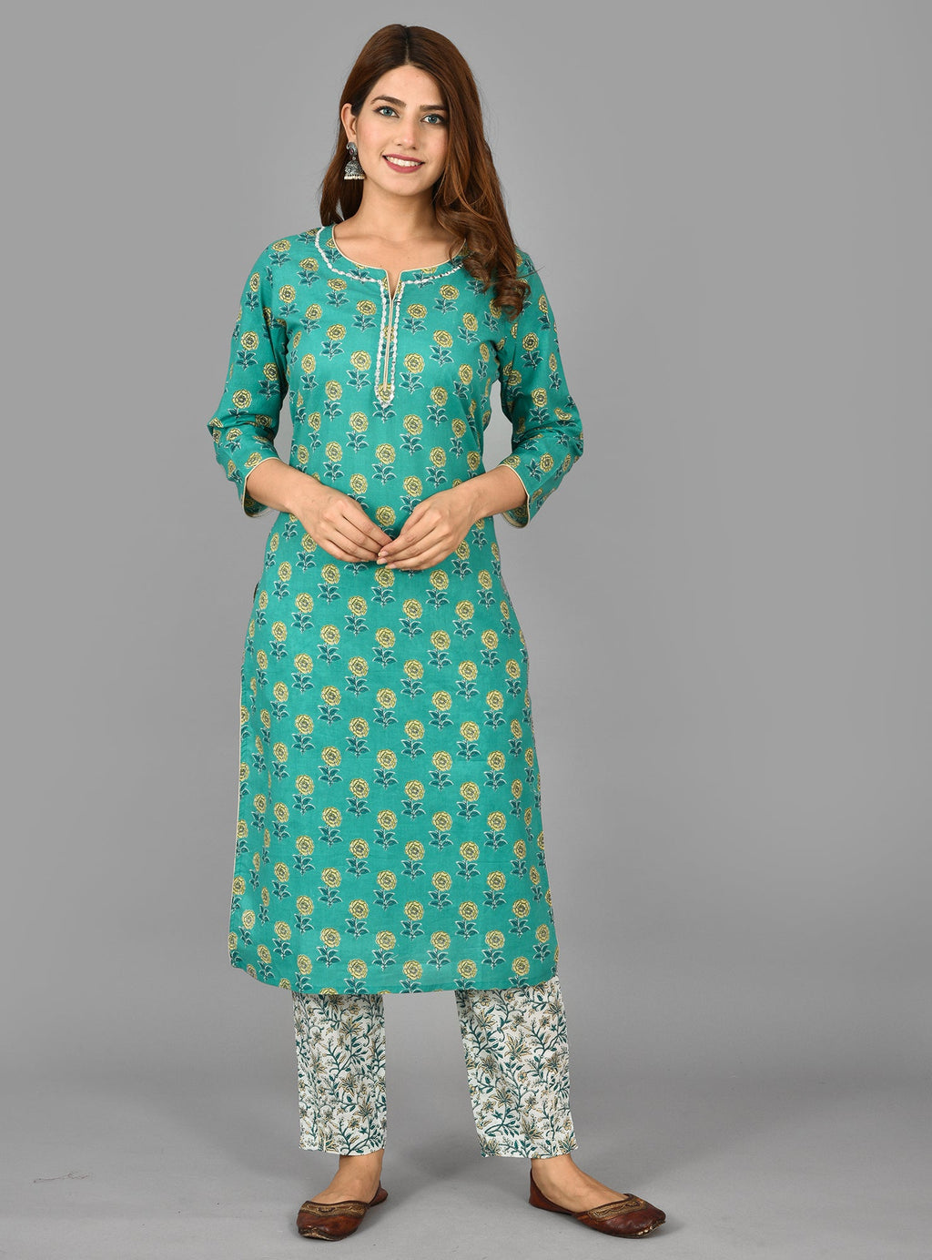 Kaajh Women's Green Floral Print Cotton Suit Set | Grocsy