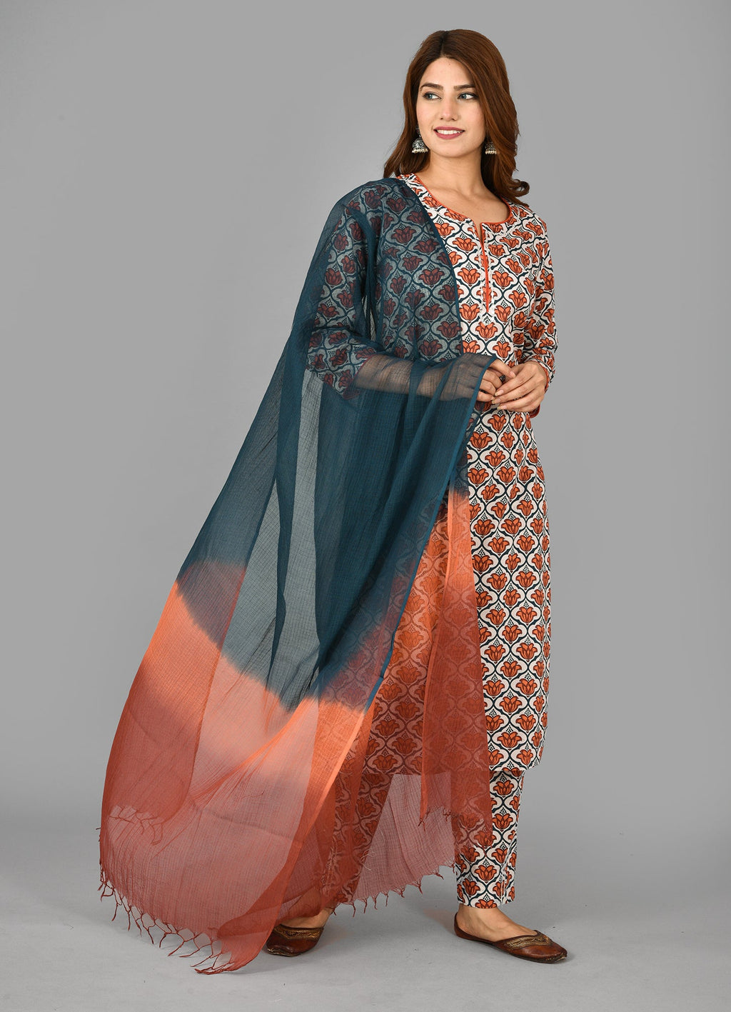 Kaajh Women's Red Floral Printet Cotton Suit Set | Grocsy