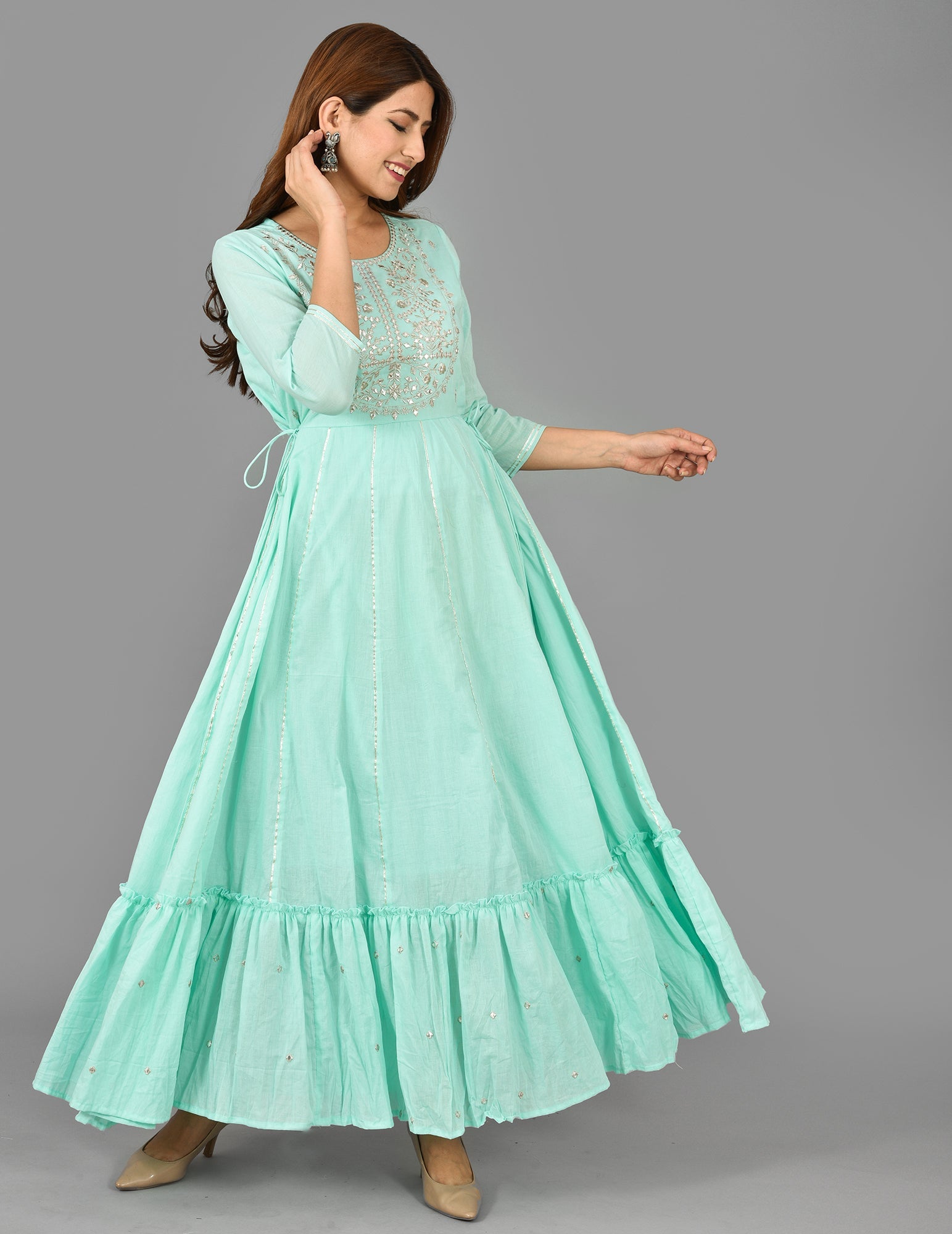 Kaajh Women's Green Mirror Embroidery Anarkali Kurta | Grocsy