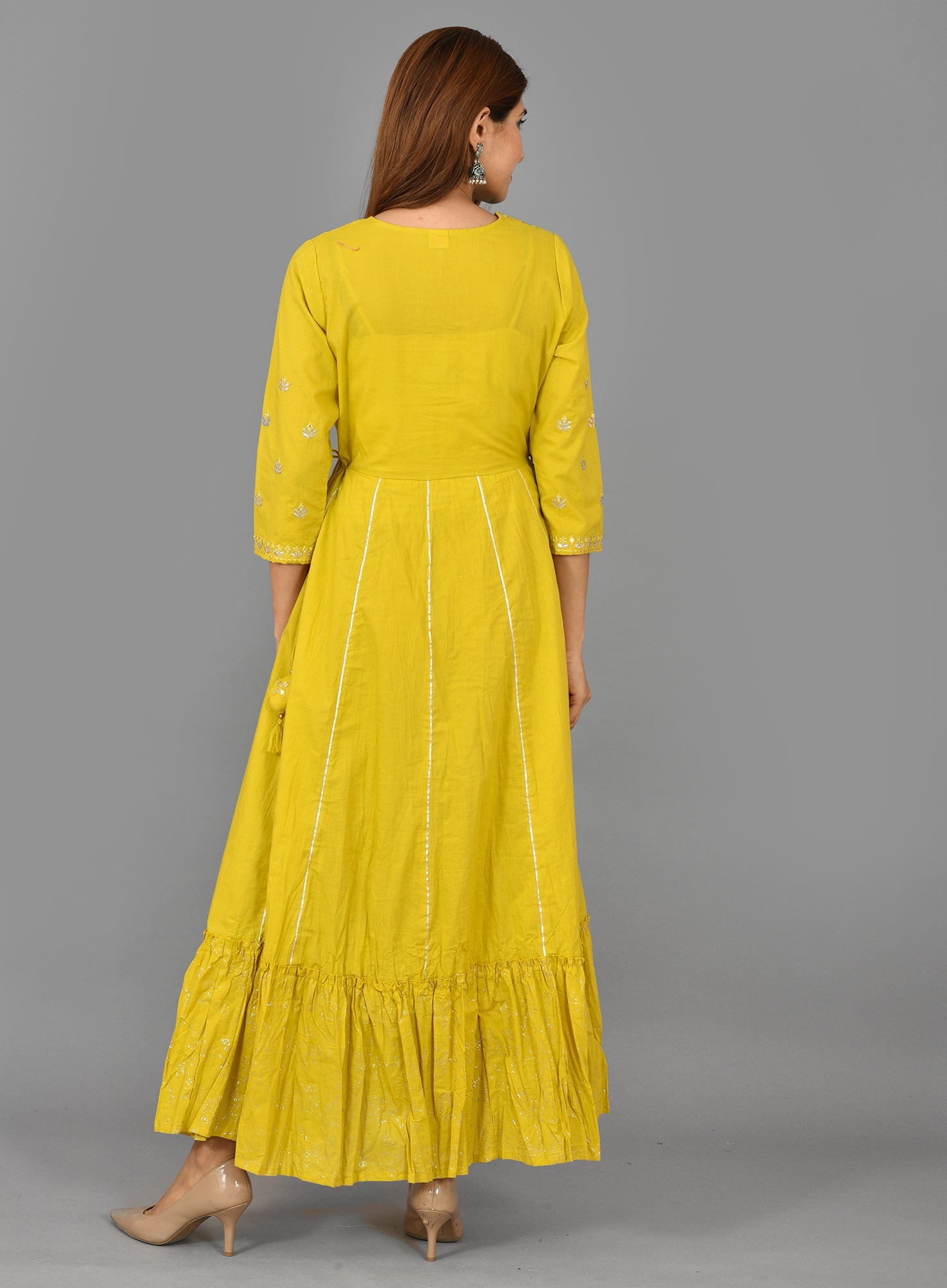 Kaajh Women's Yellow Zari Embroidery Anarkali Kurta | Grocsy