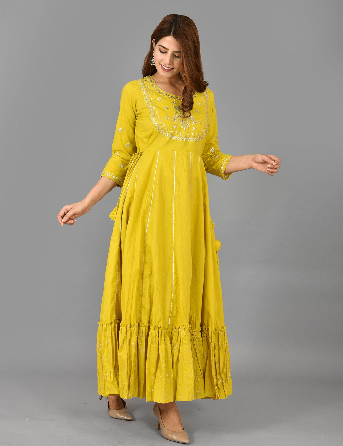 Kaajh Women's Yellow Zari Embroidery Anarkali Kurta | Grocsy
