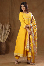 Kaajh Women's Yellow Mirror Embroidery Anarkali Suit Set | Grocsy