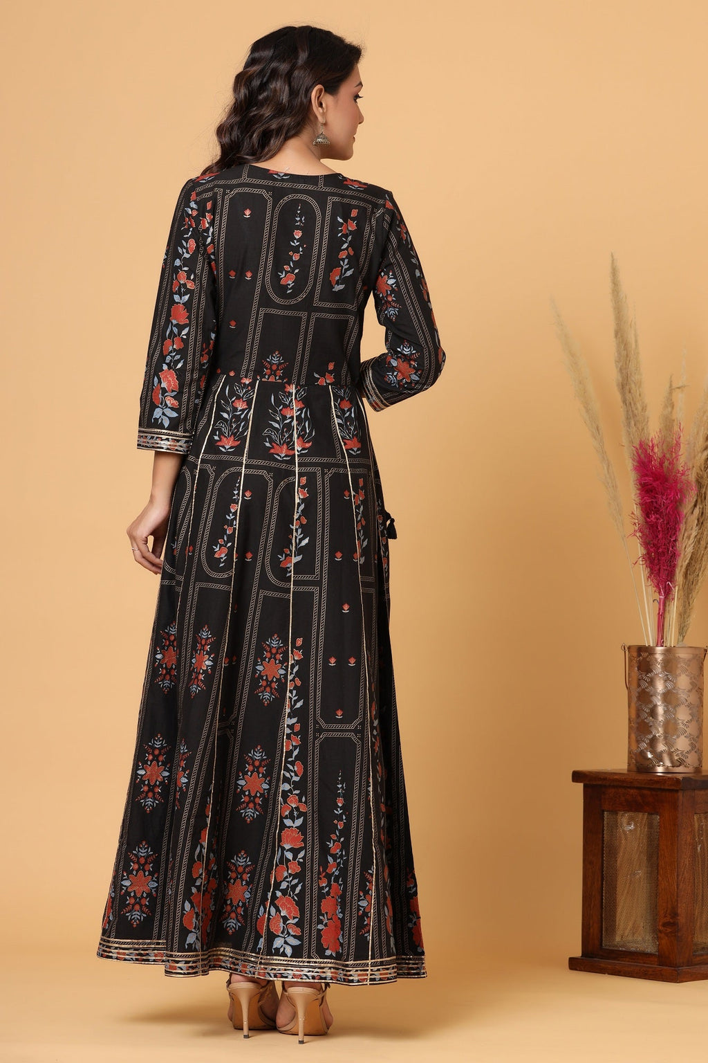 Kaajh Women's Black Embellishment Printed Anarkali Kurta | Grocsy