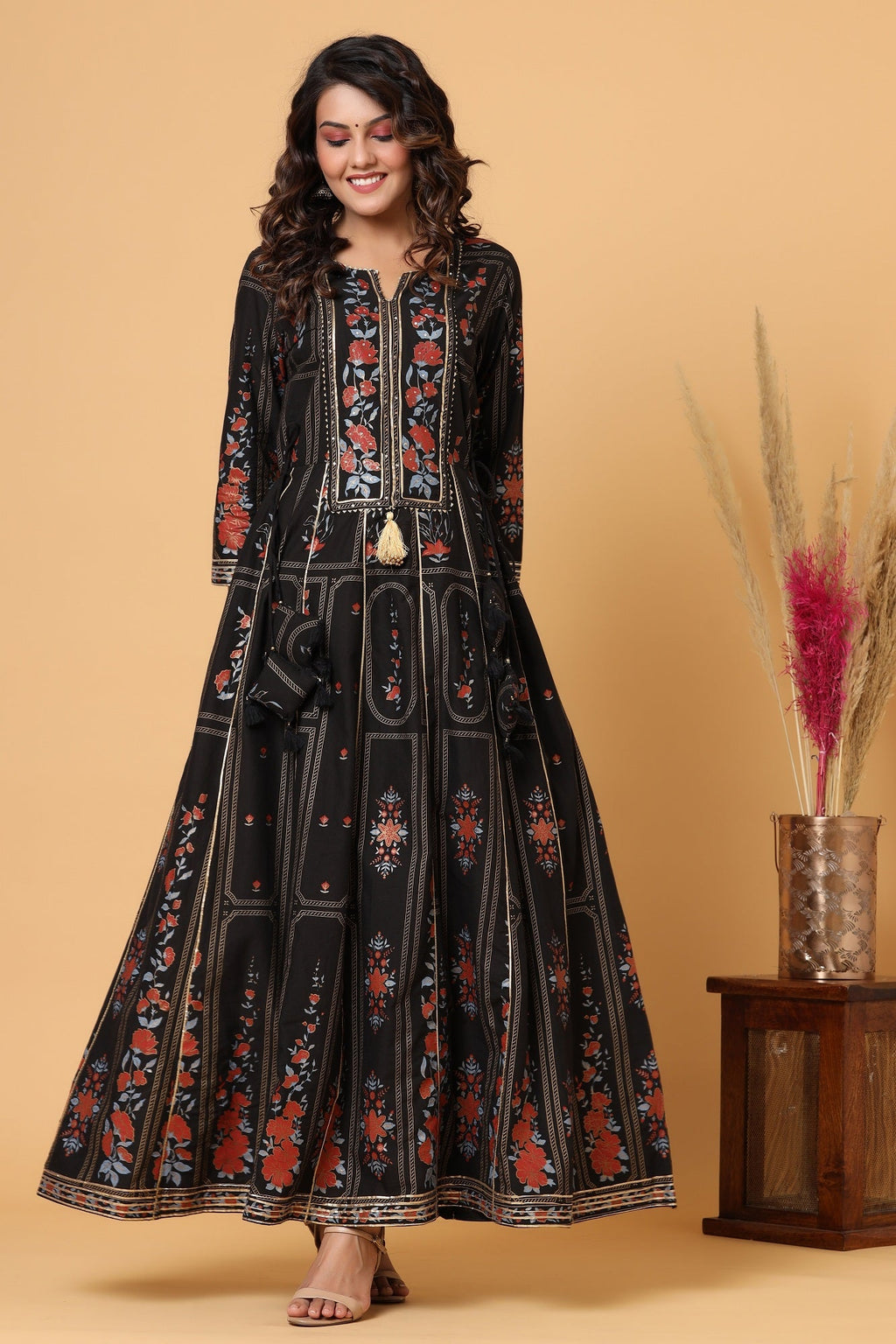 Kaajh Women's Black Embellishment Printed Anarkali Kurta | Grocsy