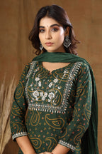Kaajh Women's Green Bandhej Embroidery Suit Set | Grocsy