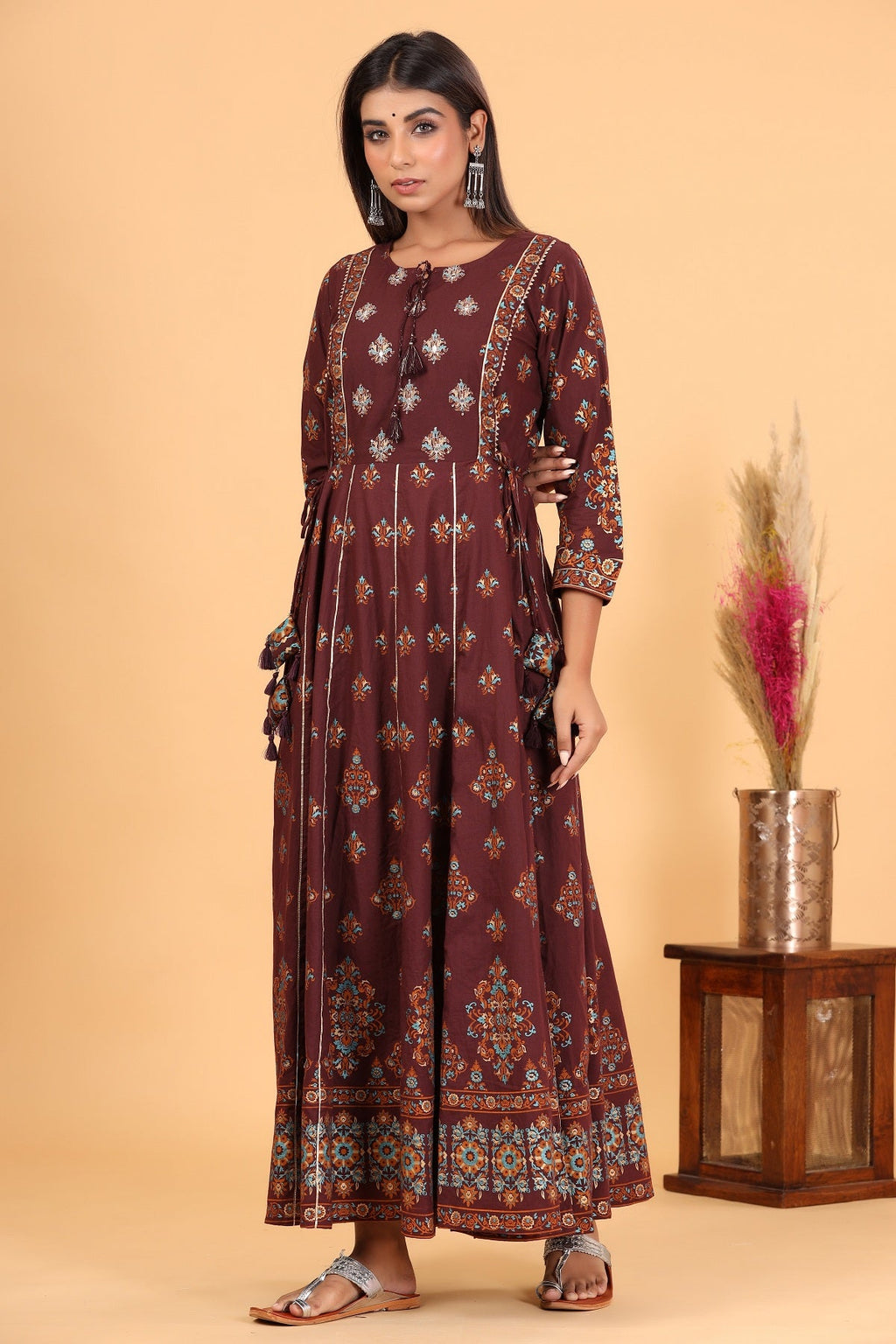 Kaajh Women's Maroon Printed Embellishment Anarkali Kurta | Grocsy