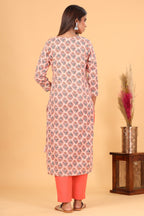 Kaajh Women's Peach Floral Printed Kurta Pant Set | Grocsy