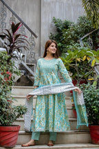 Kaajh Women's Green Mirror Embellished Anarkali Suit Set | Grocsy