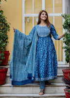 Kaajh Women's Blue Mirror Embellished Anarkali Suit Set | Grocsy