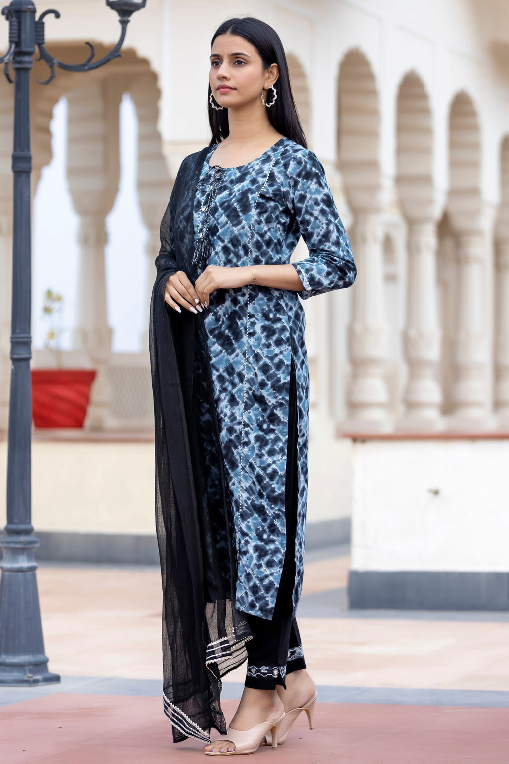 Kaajh Women's Black Tie Dye Print Cotton Suit Set | Grocsy