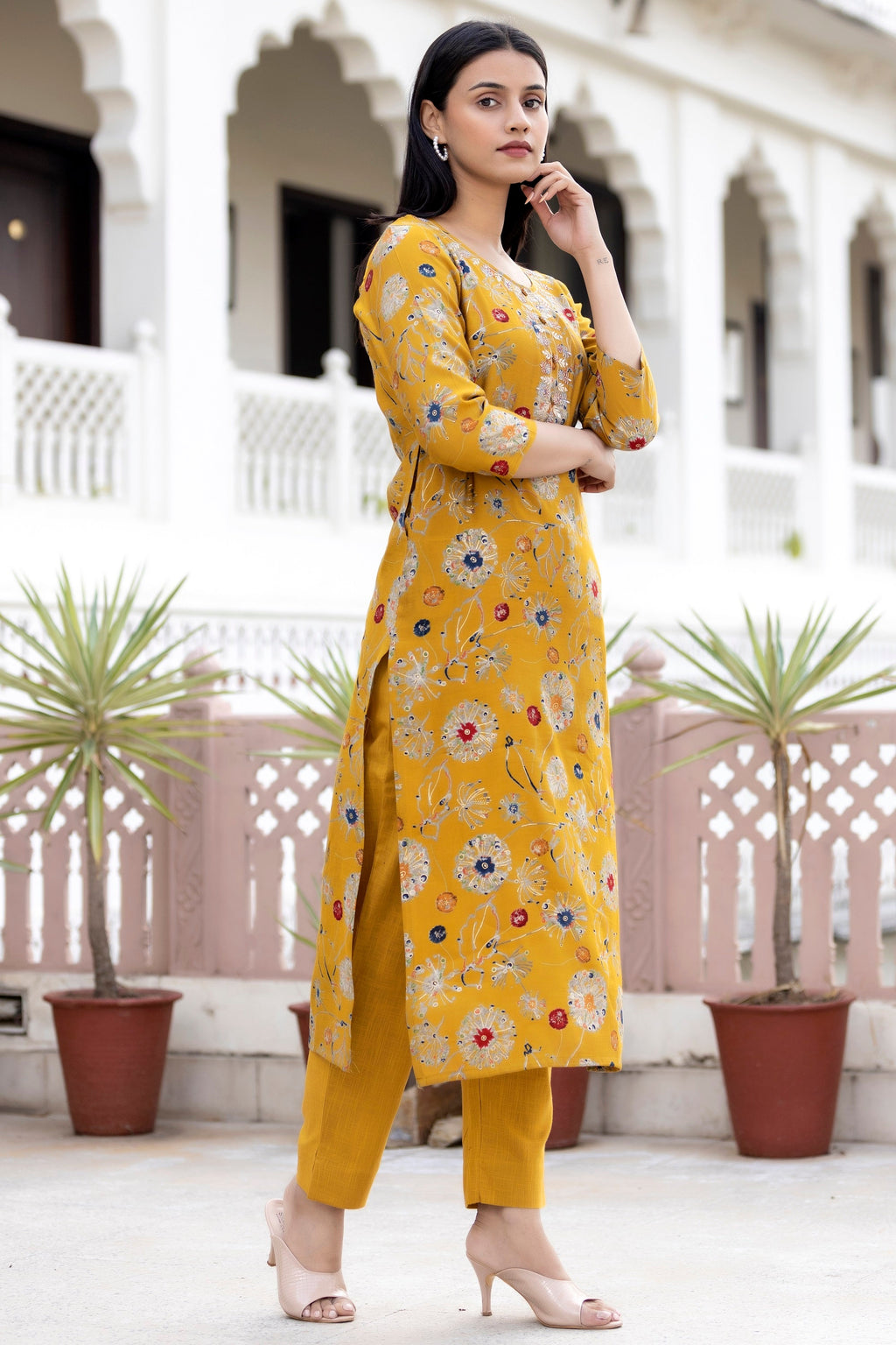 Kaajh Women's Yellow Floral Printed Modal Silk Kurta Pant Set | Grocsy