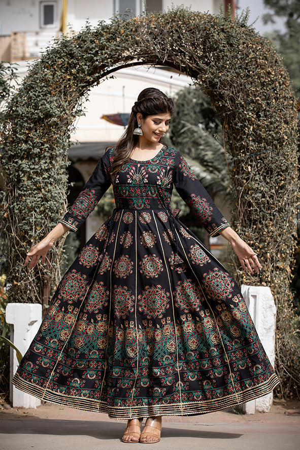 Kaajh Women's Black Gold Printed Ethnic Gown | Grocsy