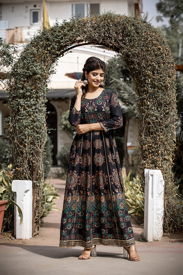 Kaajh Women's Black Gold Printed Ethnic Gown | Grocsy