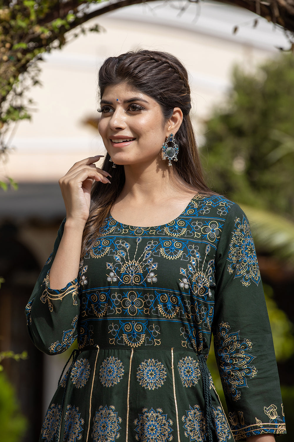 Kaajh Women's Green Gold Printed Ethnic Gown | Grocsy