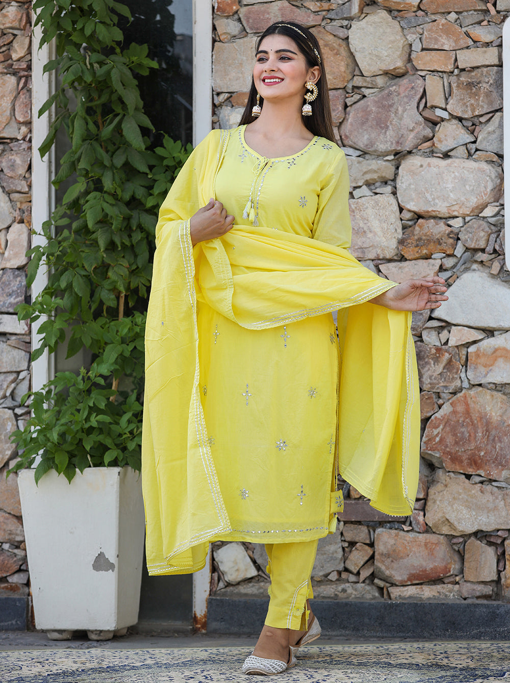 Kaajh Woman's Yellow Mirror Embellished Cotton Kurta Pant And Dupatta Set | Grocsy